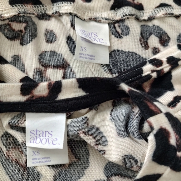 Stars Above leopard pajamas size Extra Small NWOT - Picture 3 of 3